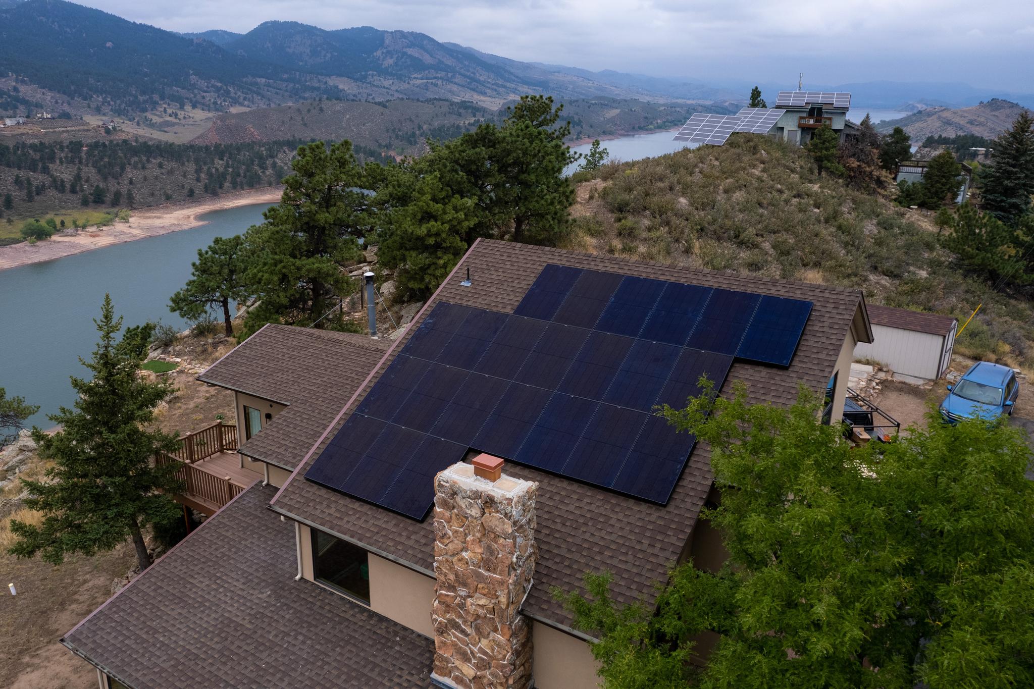 REC Alpha Pure Installation