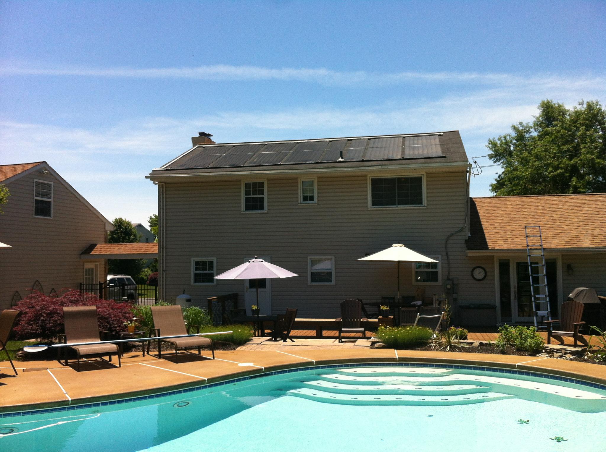 Solar pool heating system (roof mount)