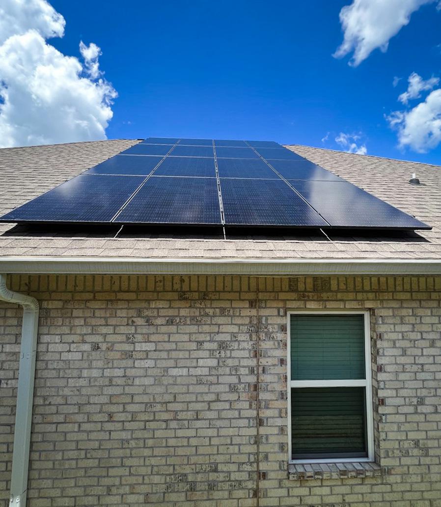 SunFarm Energy was proud to be a solar partner for the 2022 Solar United Neighbors Pensacola Co-Op.