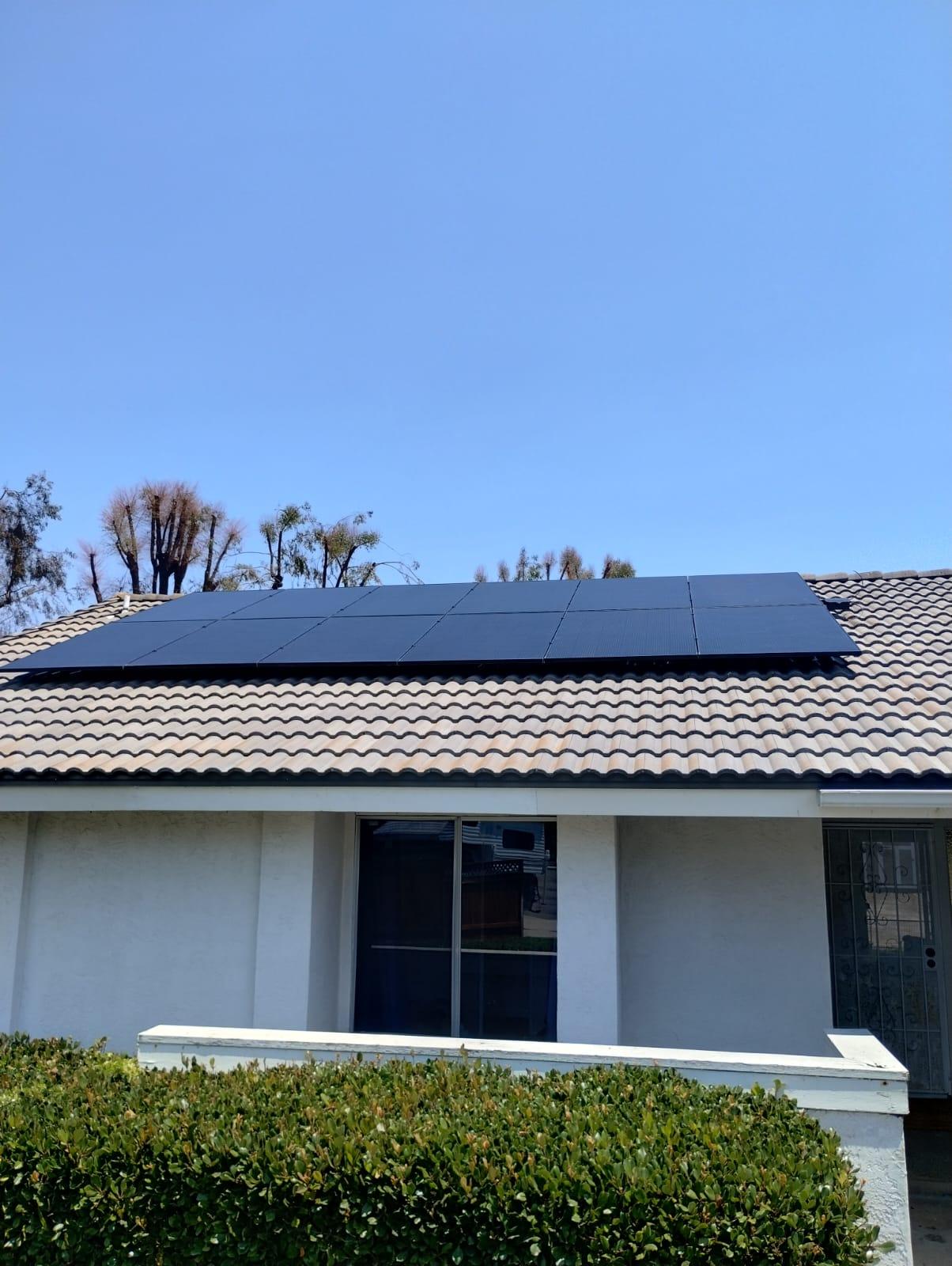 Oceanside  - 5.52 Aptos array (goes with the SigEnergy battery)