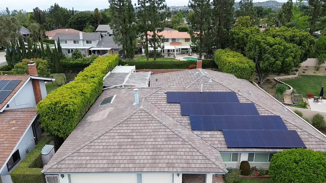 REC Shingle Installation