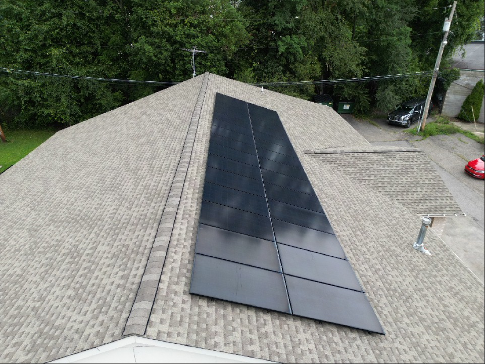 Roof Mounted Commercial Solar Array