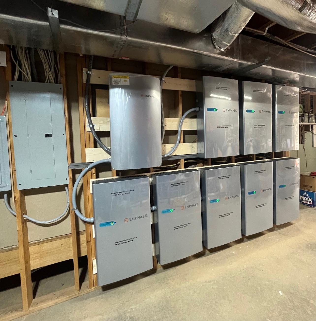 Mike Holland's Enphase WH backup