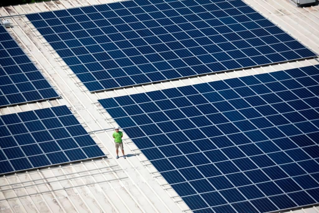 130kW rooftop commercial install in 2013