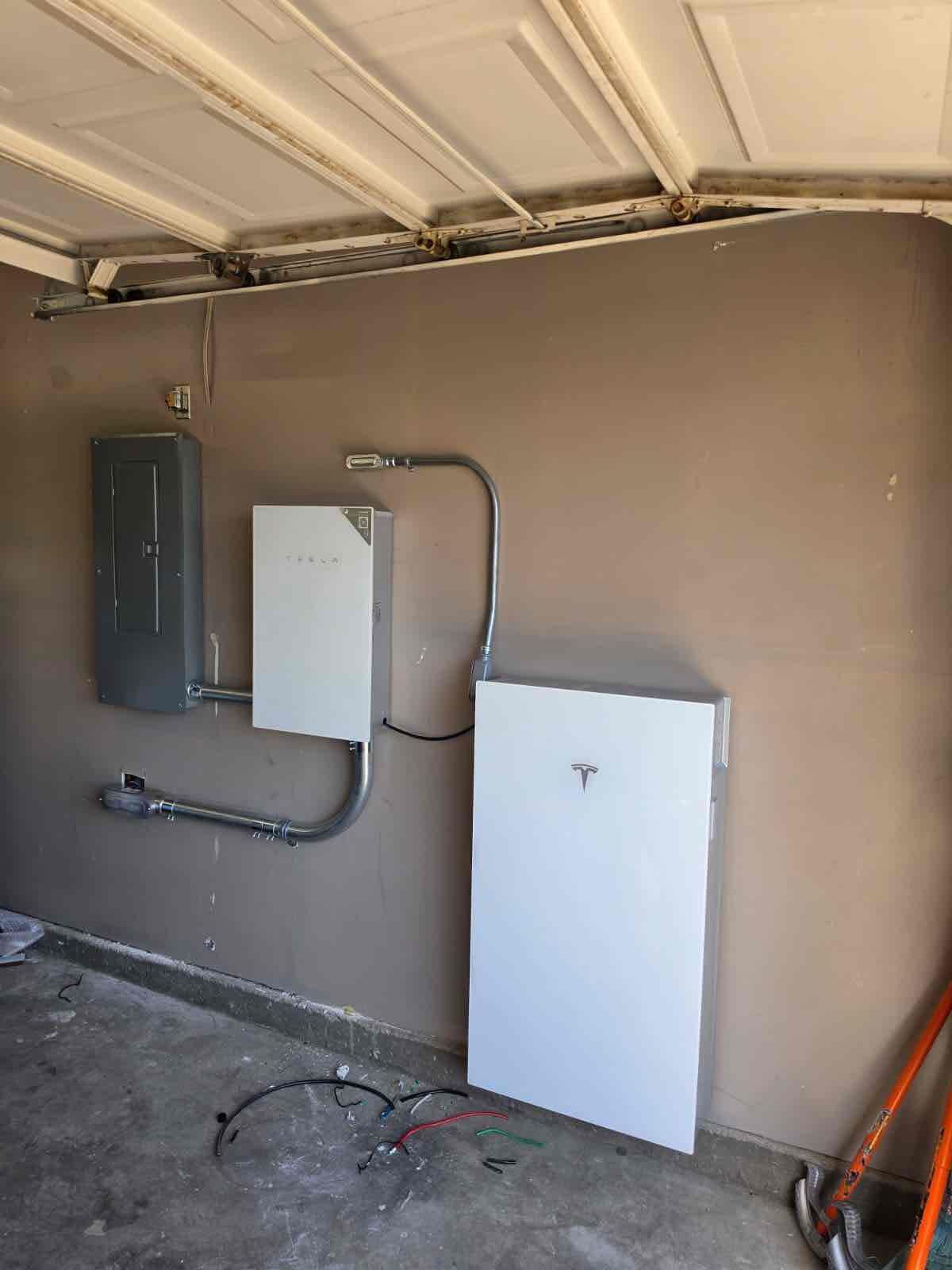 Energy Storage Santos