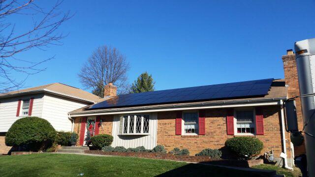 (39) LG Mono X 300w Black on Black 11.7kw producing 15,800 kwh of solar energy per year