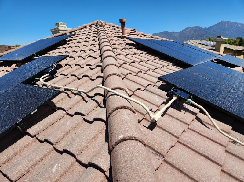 Another beautiful installation on an S-Tile pattern.