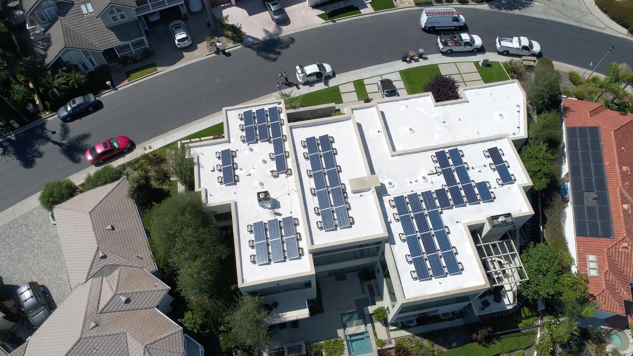 Flat Roofs fully ballasted