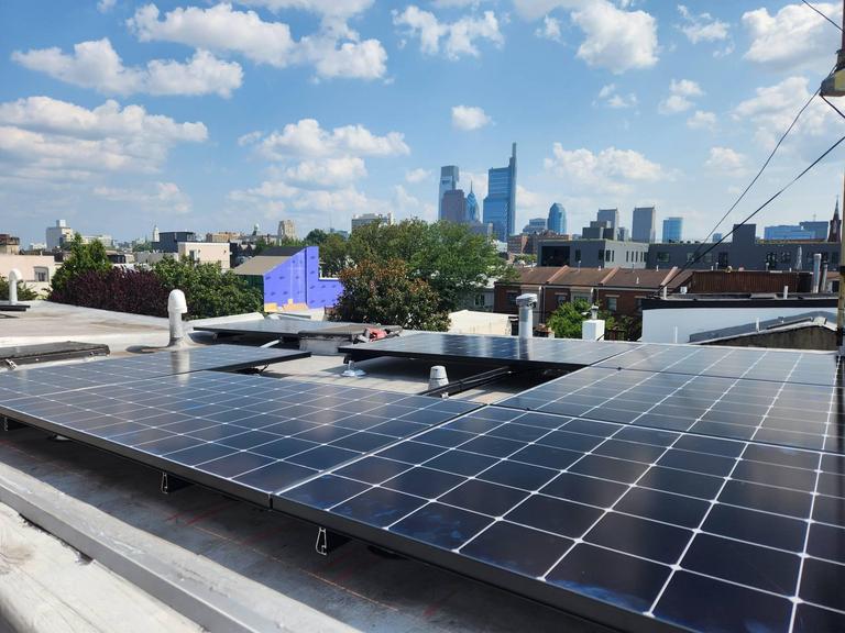 6 kW Sunpower installation in Philadelphia!