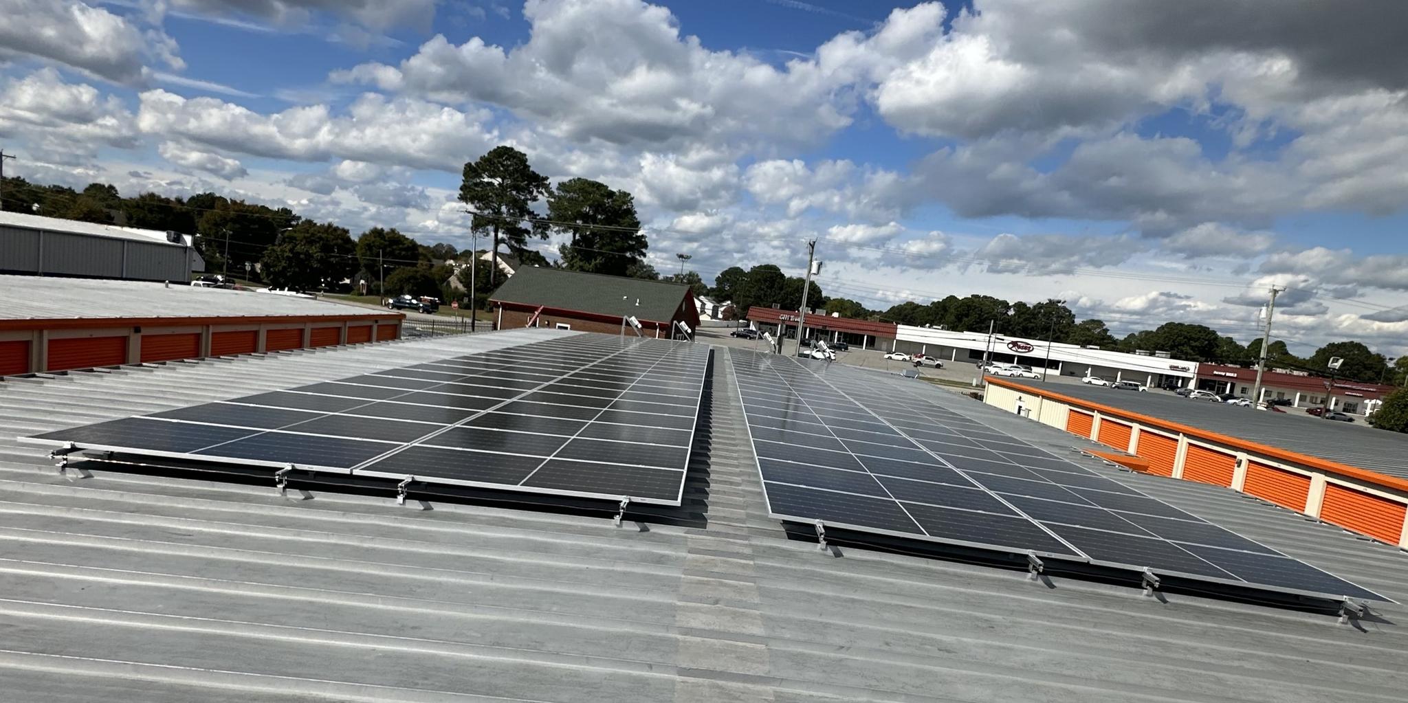 Commercial roof mount