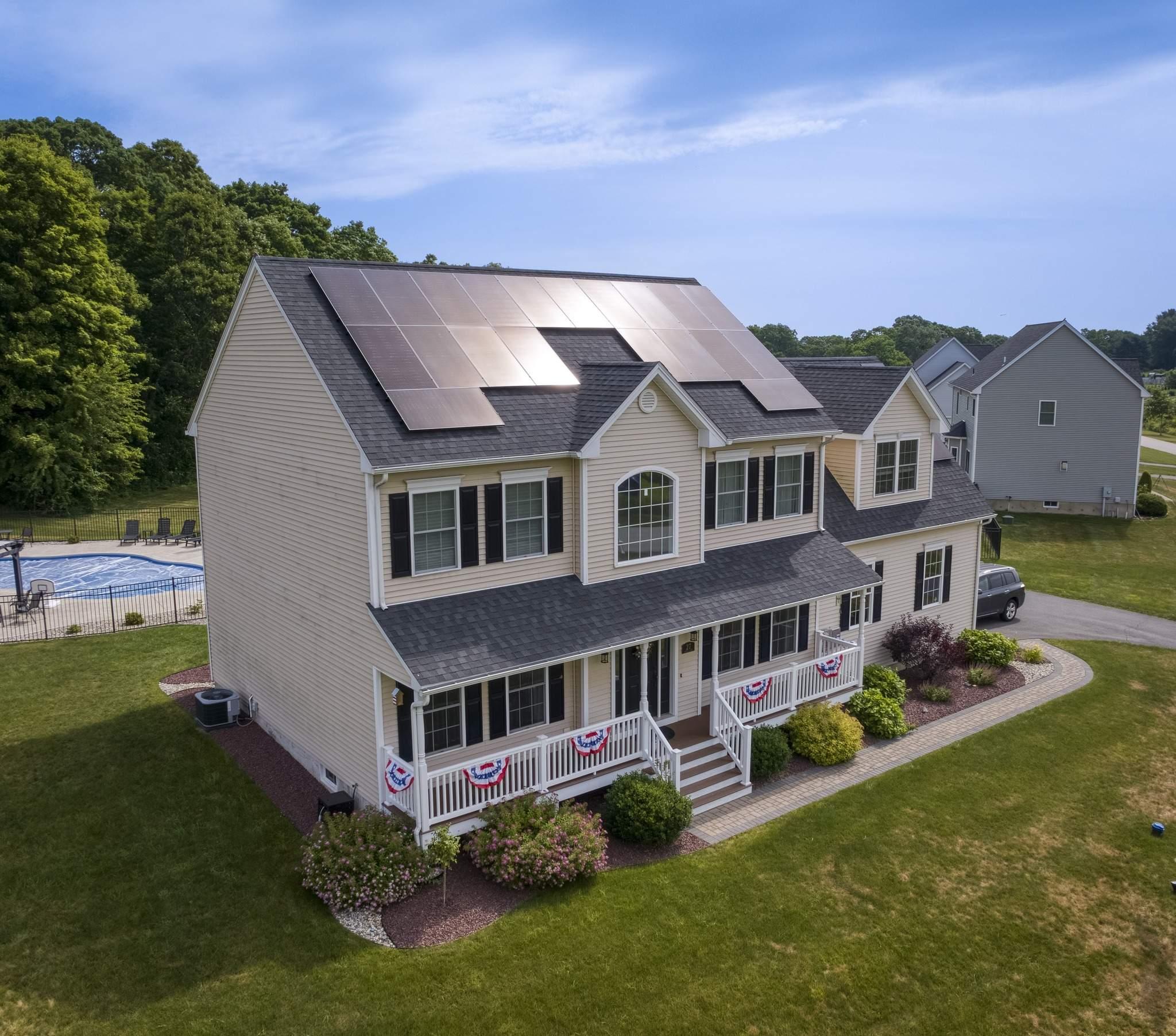 Another home powered by the sun!