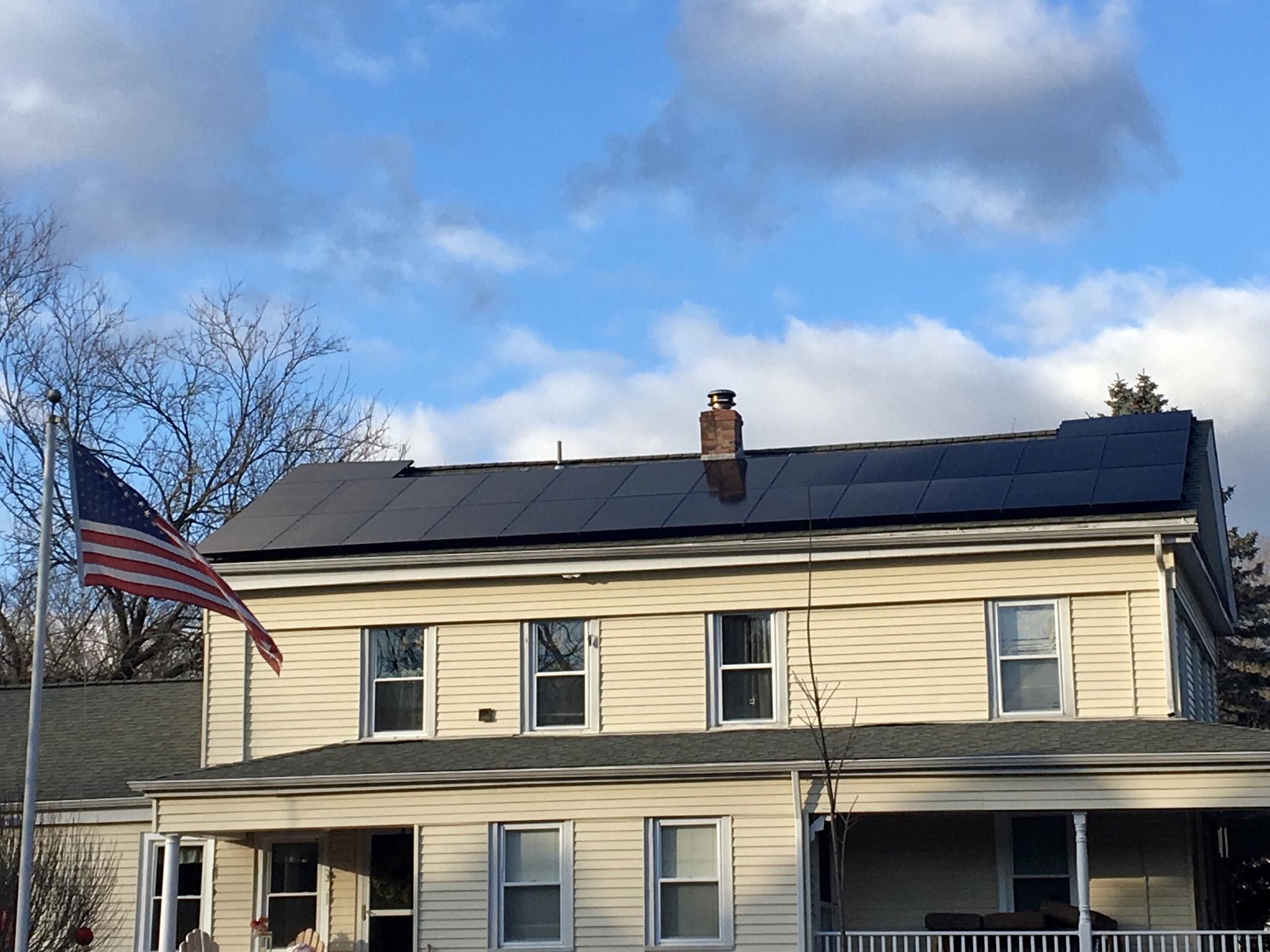 LG panels installed in Southington CT
