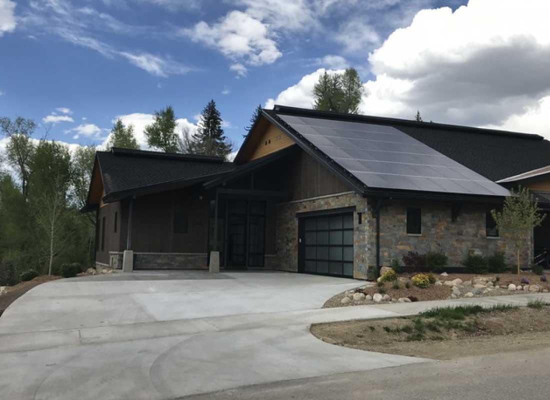 5.85 kW Duplex Roof Mount (1 of 2)