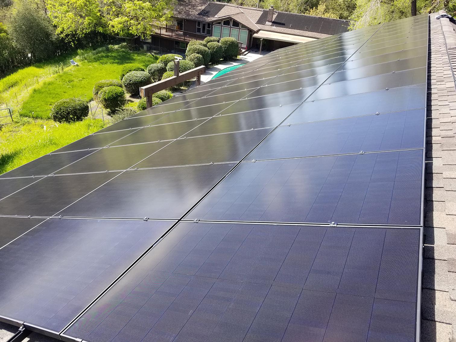 21kw Solaria system with Enphase Micro in Orinda