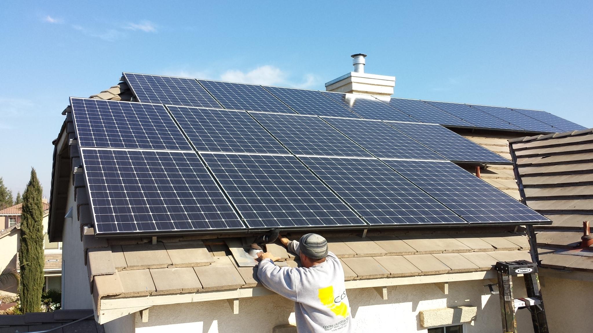 Grid Tied Roof Mount